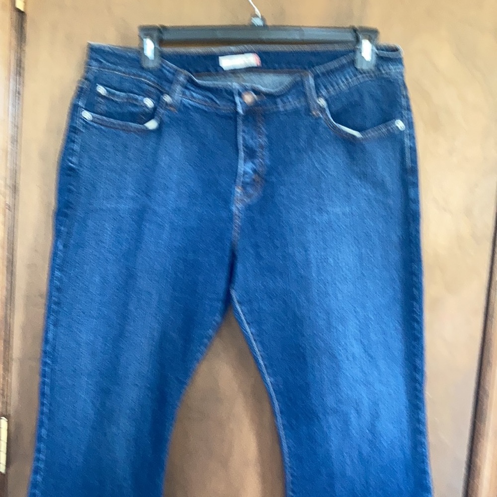 Levi’s 512 perfectly shaping bootcut jean size 22W short - Picture 16 of 17
